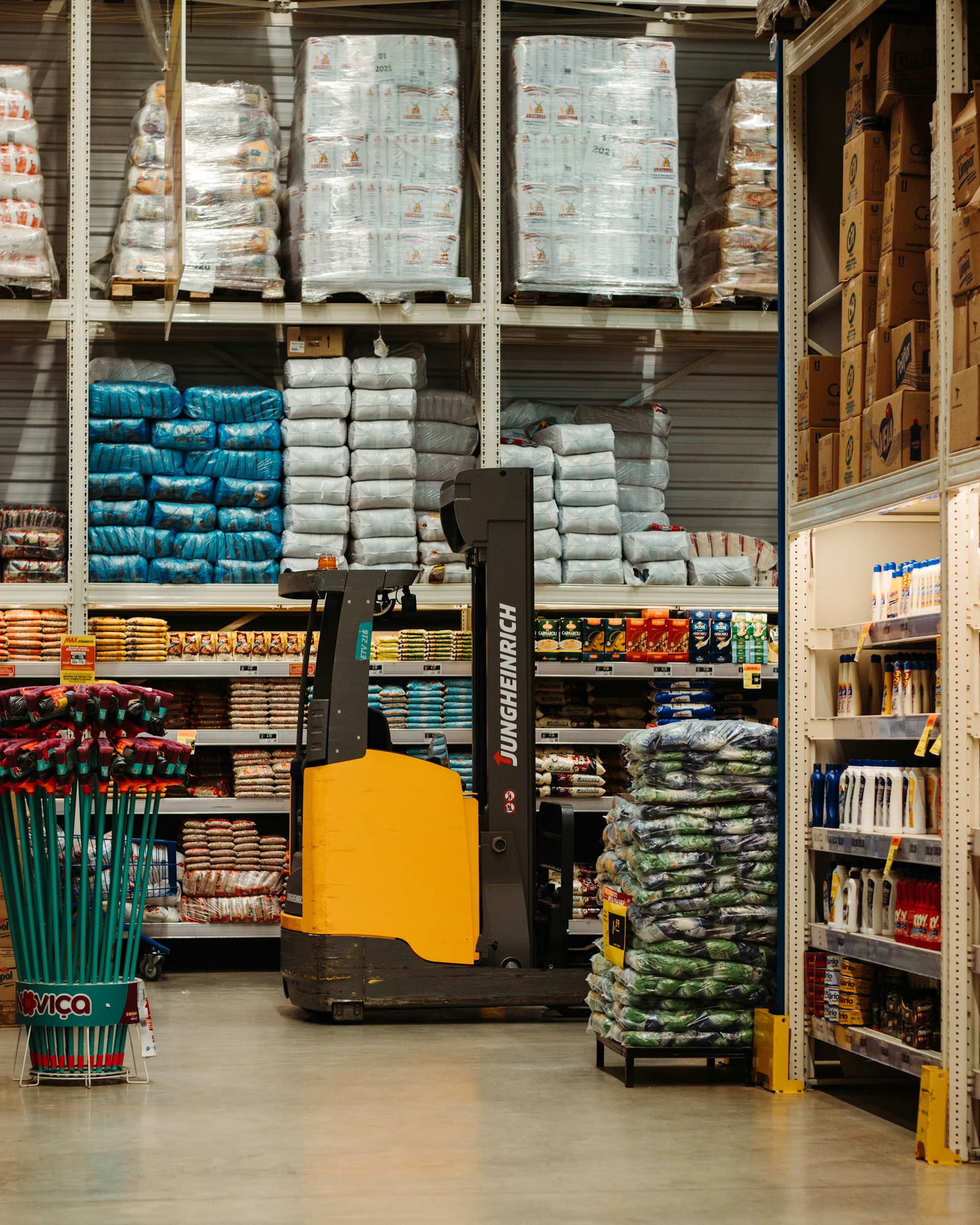 Logistics and fulfillment operations
